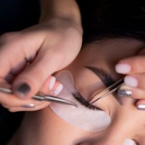 4 cat eye lash